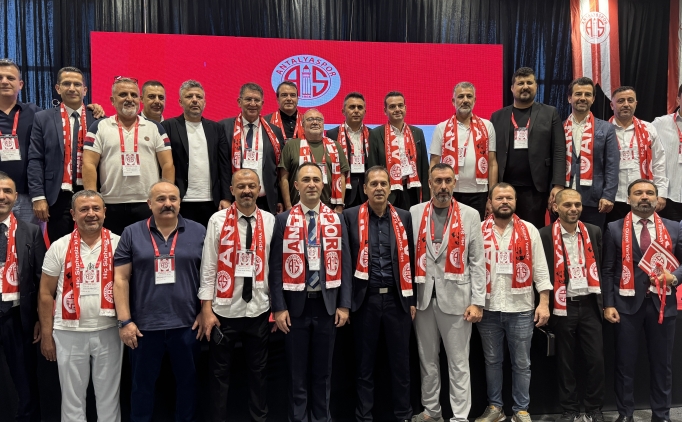 Antalyaspor'da bakanla seilen Ergn'den A iin olaanst genel kurul ars: