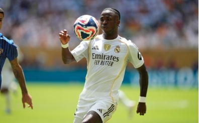 Real Madrid Vinicius ile szleme yenilemeyi planlyor