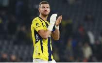 Edin Dzeko - Bologna: Grmeler hz kazanyor